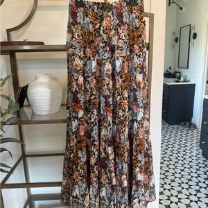 Chic Floral Print Maxi Skirt